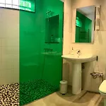 Apartment En El Casco Historico, Frente A La Colegiata De San Isidoro, *