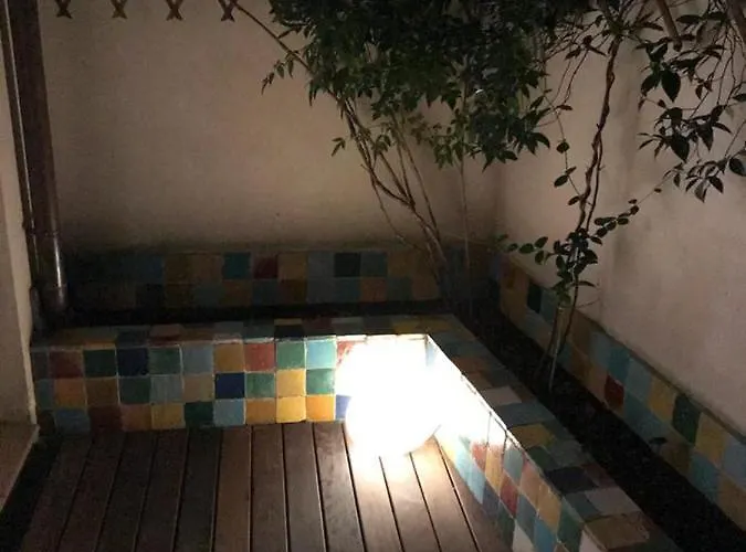 Apartment En El Casco Historico, Frente A La Colegiata De San Isidoro, *